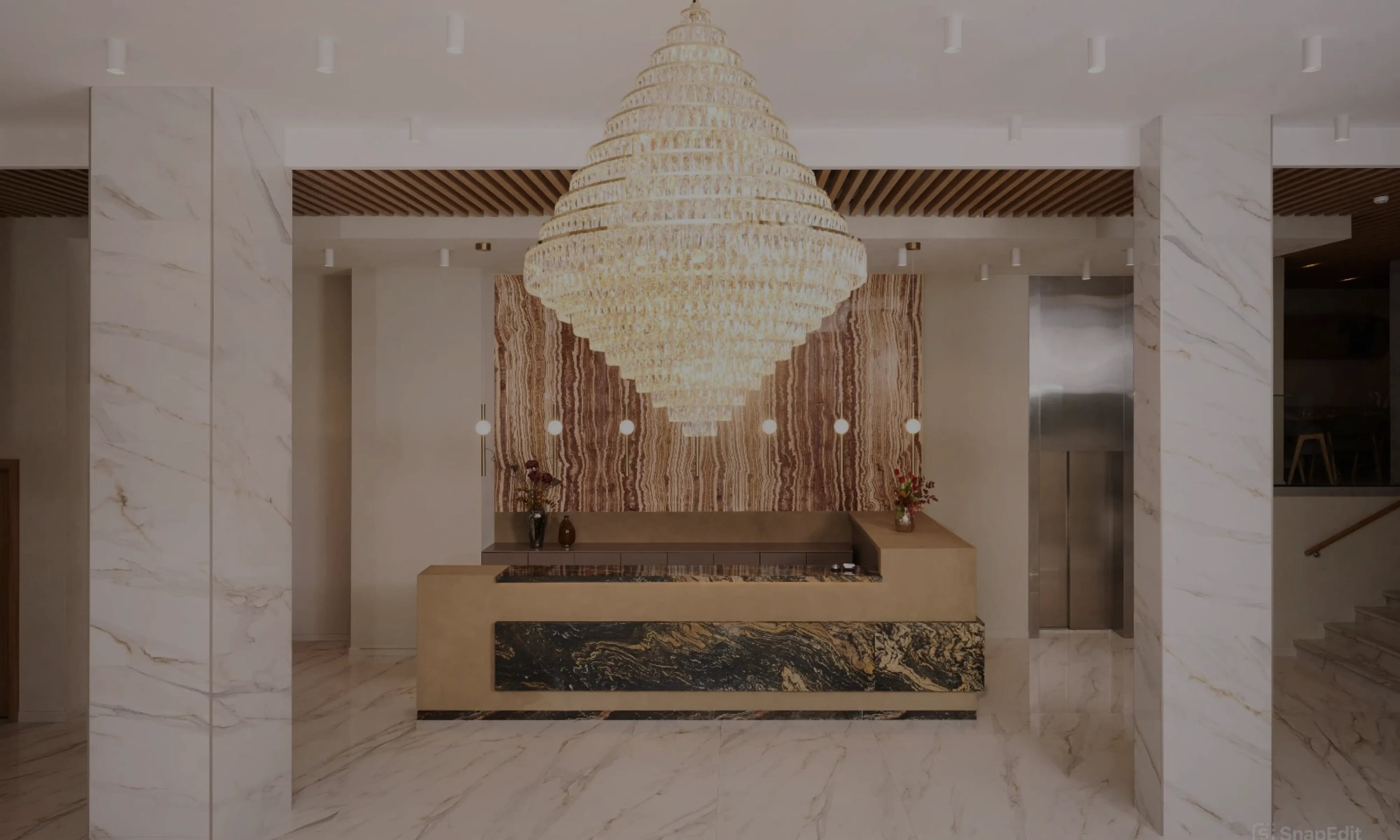 Блюдо Aura City Hotel